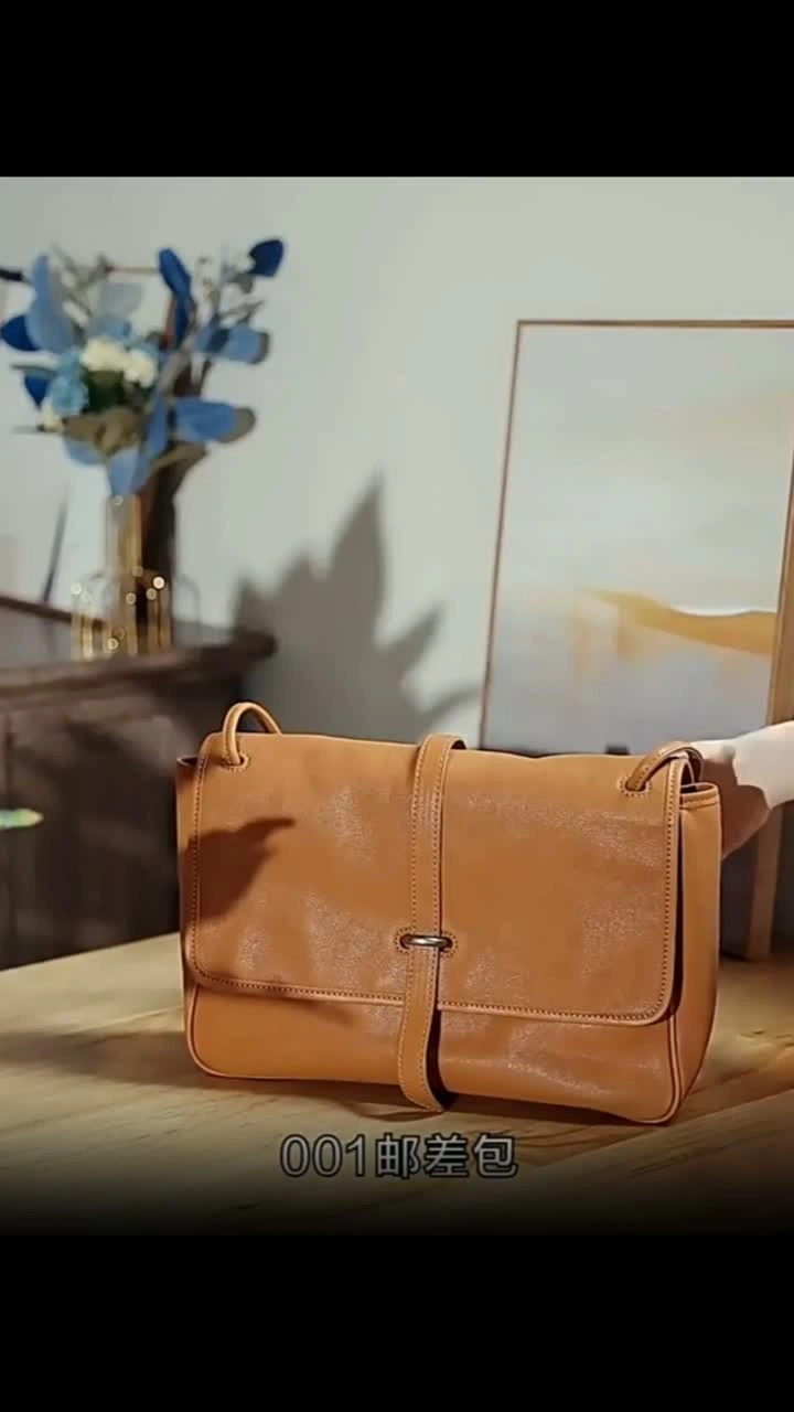Warm Brown Light Commuter Square Bag