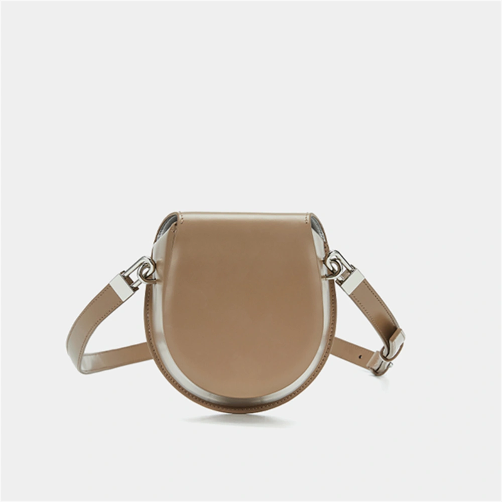 Classic Horseshoe Design Genuine Leather Saddle Ba